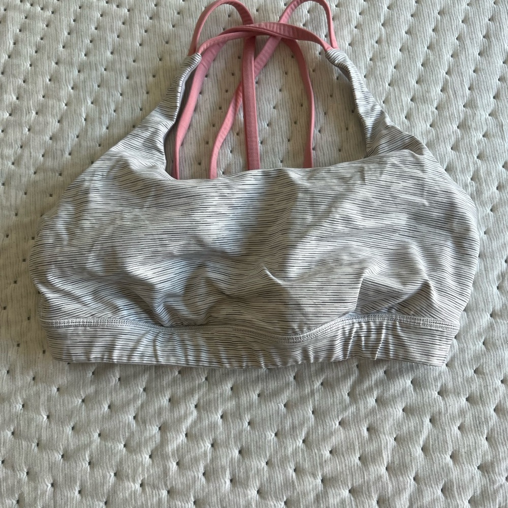 Lululemon energy bra